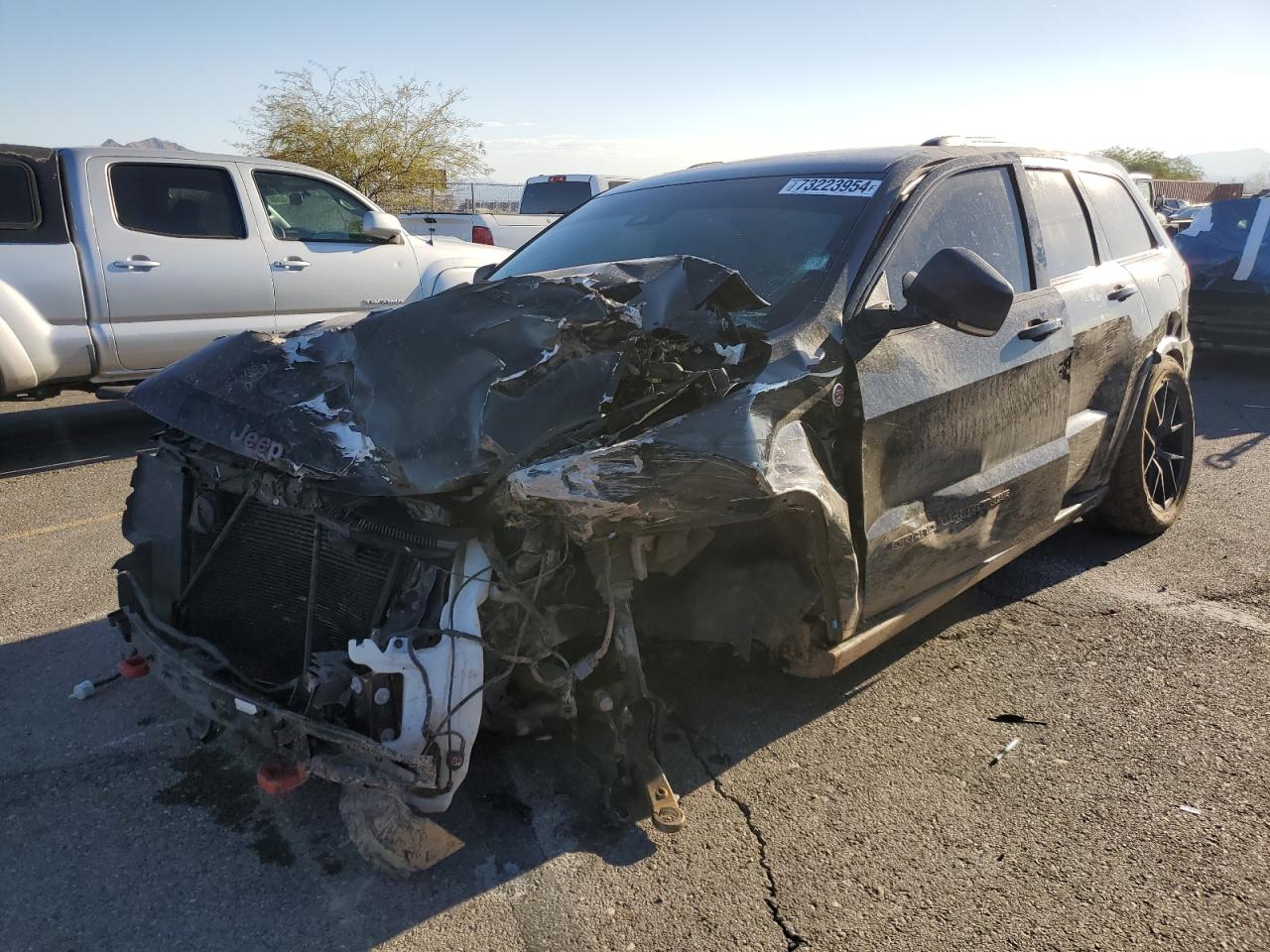 2018 Jeep Grand Cherokee VIN 1C4RJFLG1JC334540