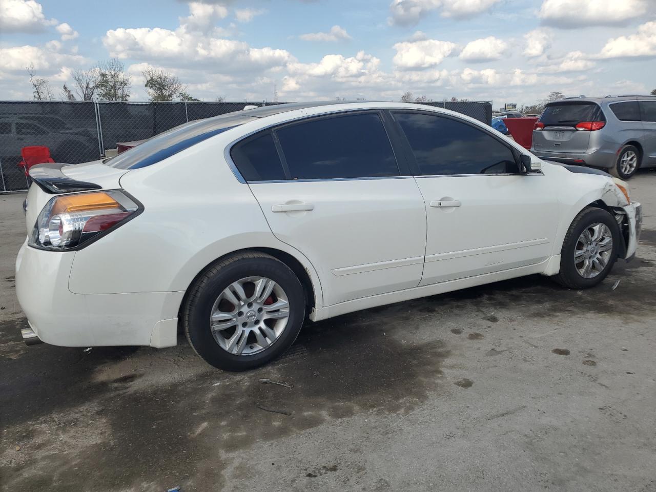 2011 Nissan Altima VIN 1N4AL2AP9BN435033 Copart auction photo, front end damage thumbnail 3