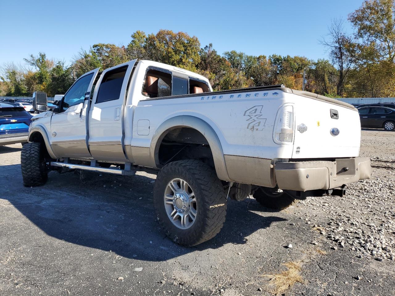 2011 Ford F250 VIN 1FT7W2BT6BEA01952 Copart auction photo, biohazard/chemical / front end damage thumbnail 2