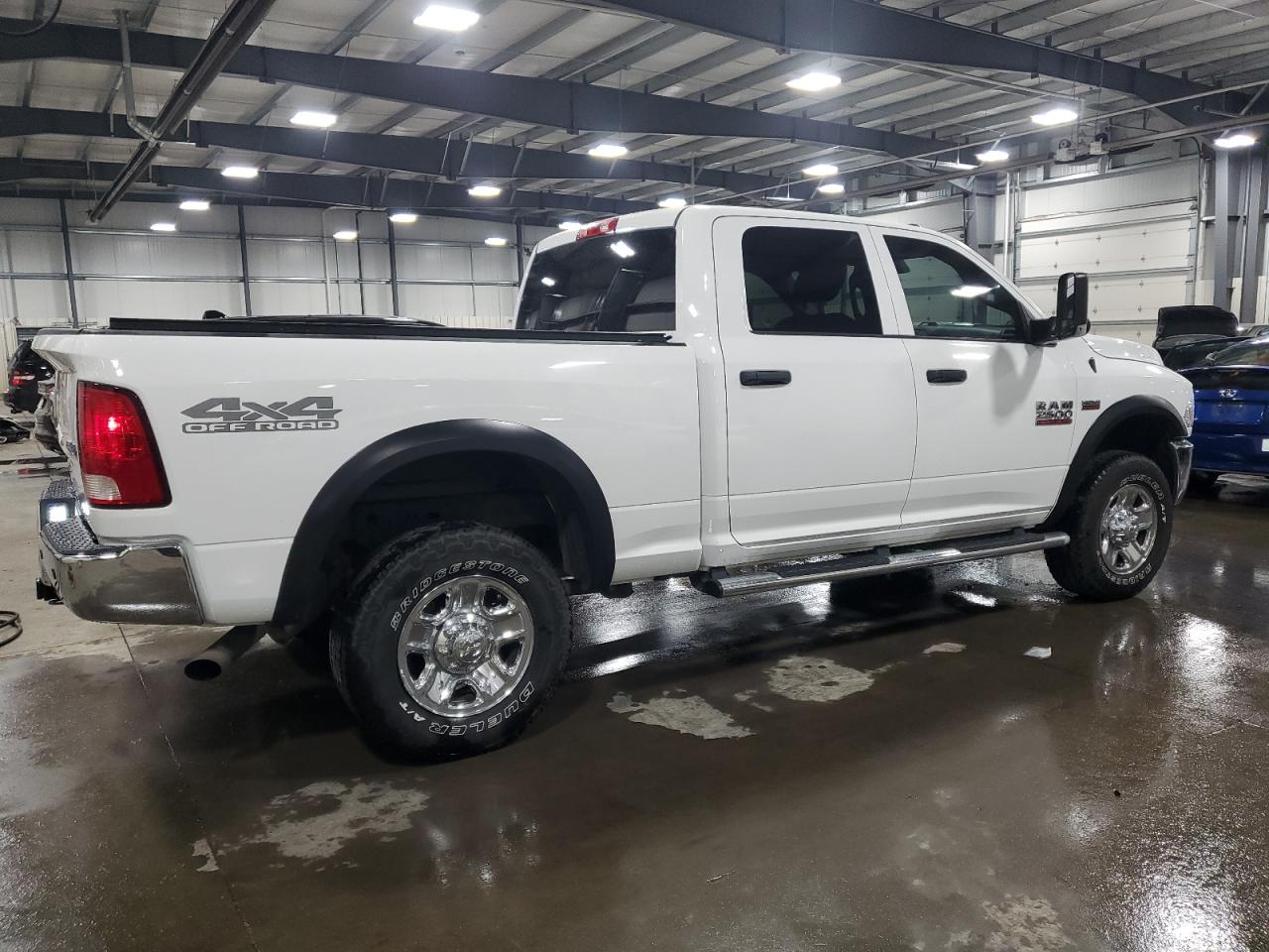 2017 RAM 2500 VIN 3C6UR5CJ6HG586257 Copart auction photo, front end damage thumbnail 3