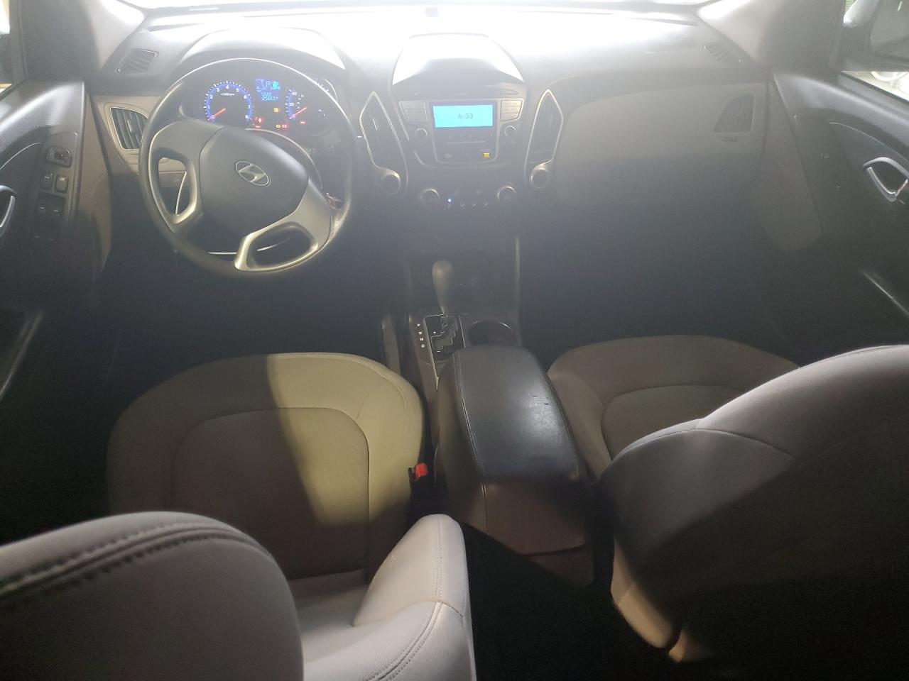 2012 Hyundai Tucson VIN KM8JT3AB9CU488872 Copart auction photo, mechanical / minor dent/scratches damage thumbnail 8