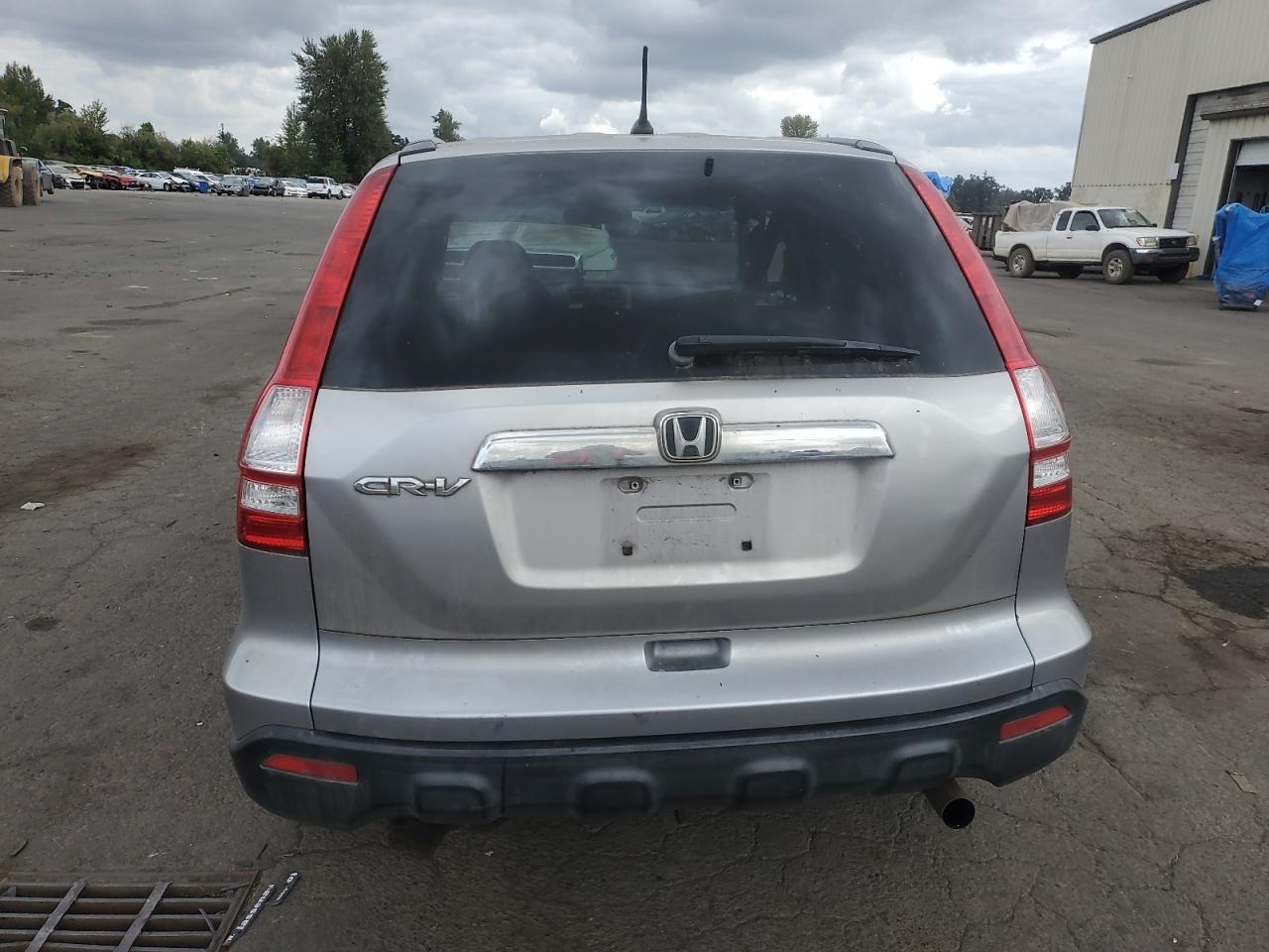 2007 Honda CR-V VIN JHLRE48537C033747 Copart auction photo, front end / side damage thumbnail 6