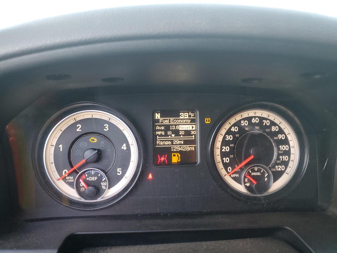 2015 RAM 2500 VIN 3C6UR5CL2FG594127 Copart auction photo, water/flood damage thumbnail 9