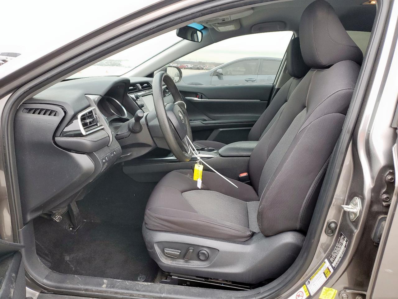2018 Toyota Camry VIN 4T1B11HK3JU019035 Copart auction photo, side / front end damage thumbnail 7