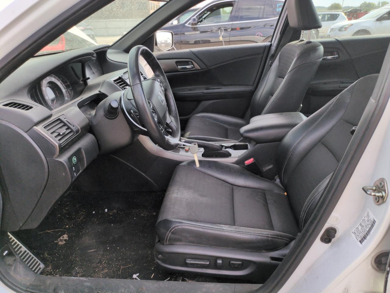 2017 Honda Accord VIN 1HGCR2F68HA104348 Copart auction photo, all over damage thumbnail 7