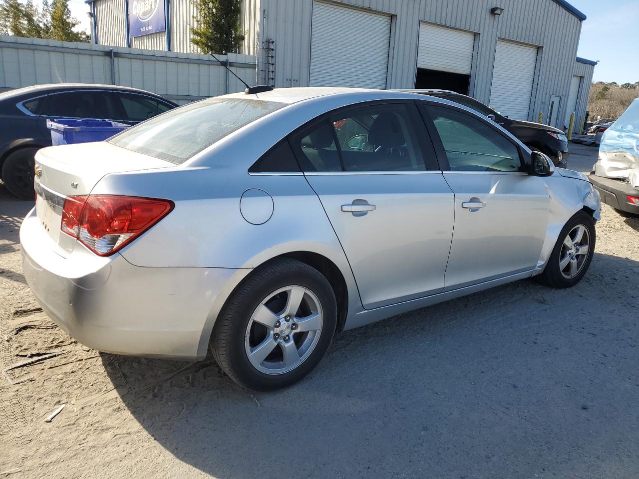 2015 Chevrolet Cruze VIN 1G1PC5SB6F7185035 Copart auction photo, front end damage thumbnail 3