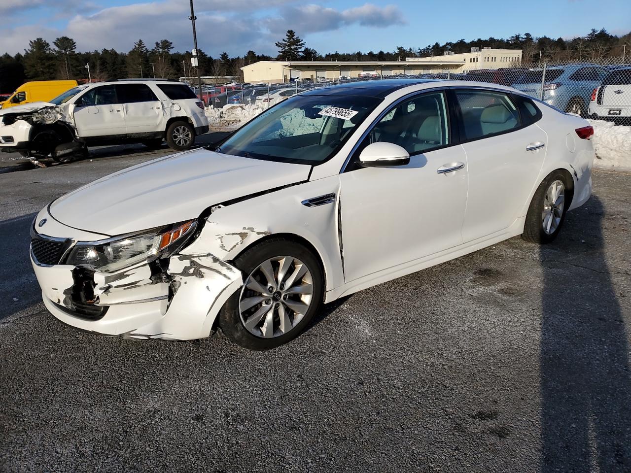2016 KIA Optima VIN 5XXGU4L36GG001145