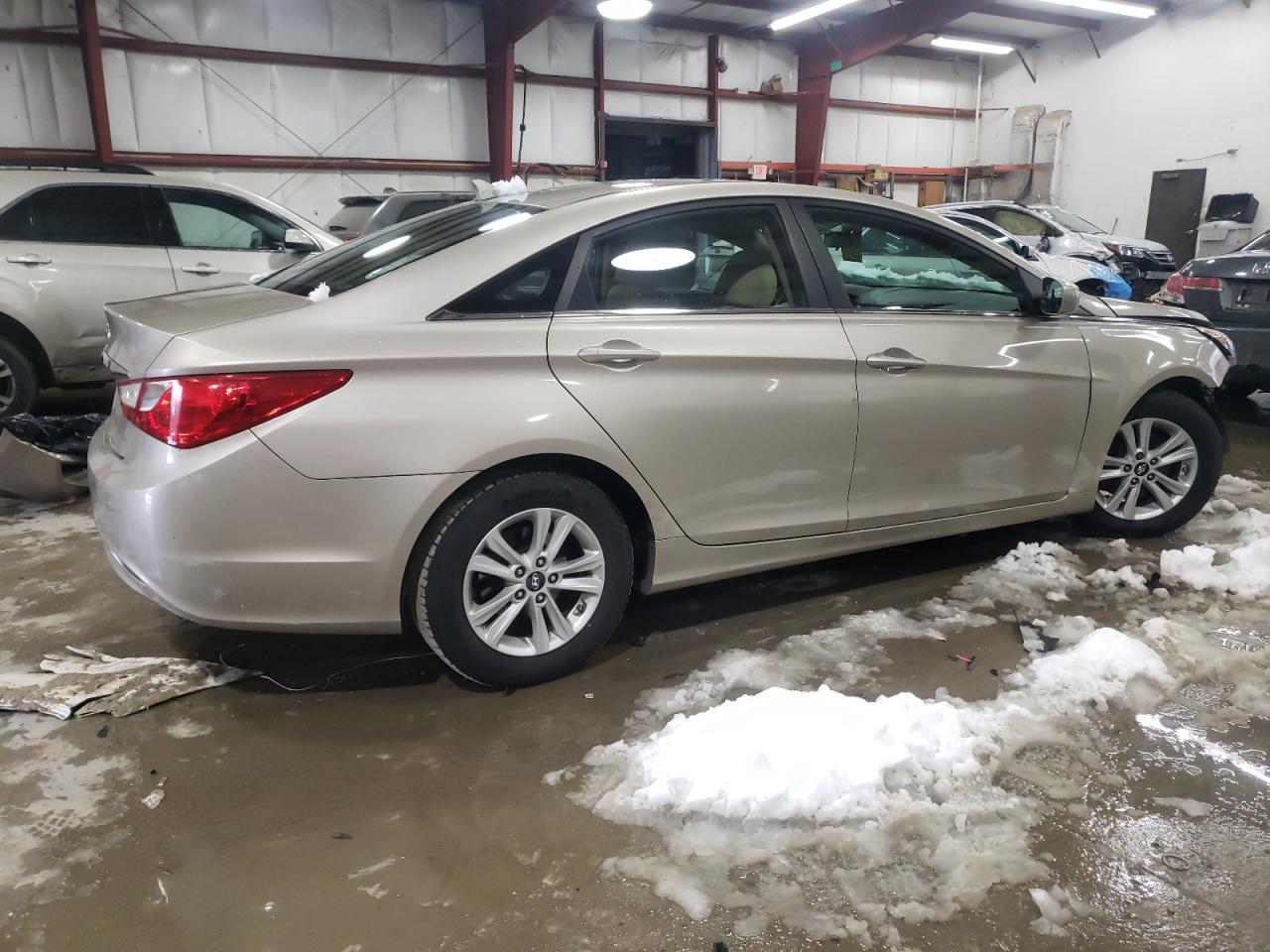 2011 Hyundai Sonata VIN 5NPEB4AC7BH024415 Copart auction photo, front end damage thumbnail 3