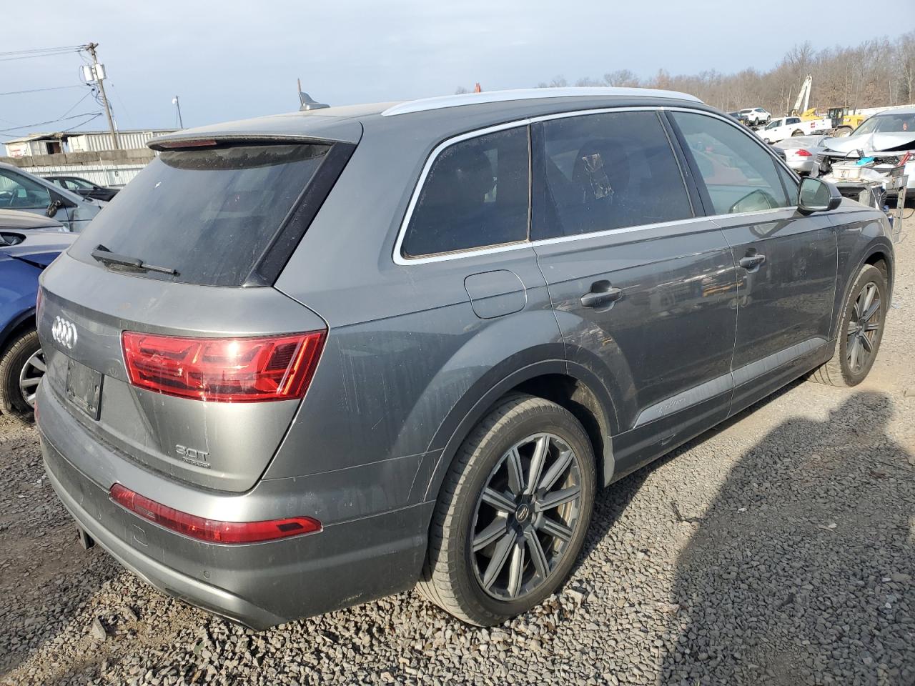 2017 Audi Q7 VIN WA1LAAF73HD007009 Copart auction photo, normal wear damage thumbnail 3