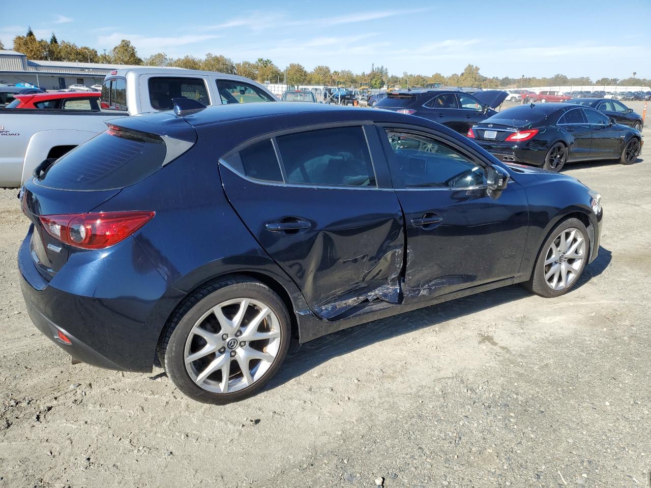 2015 Mazda 3 VIN JM1BM1M70F1247368 Copart auction photo, side damage thumbnail 3