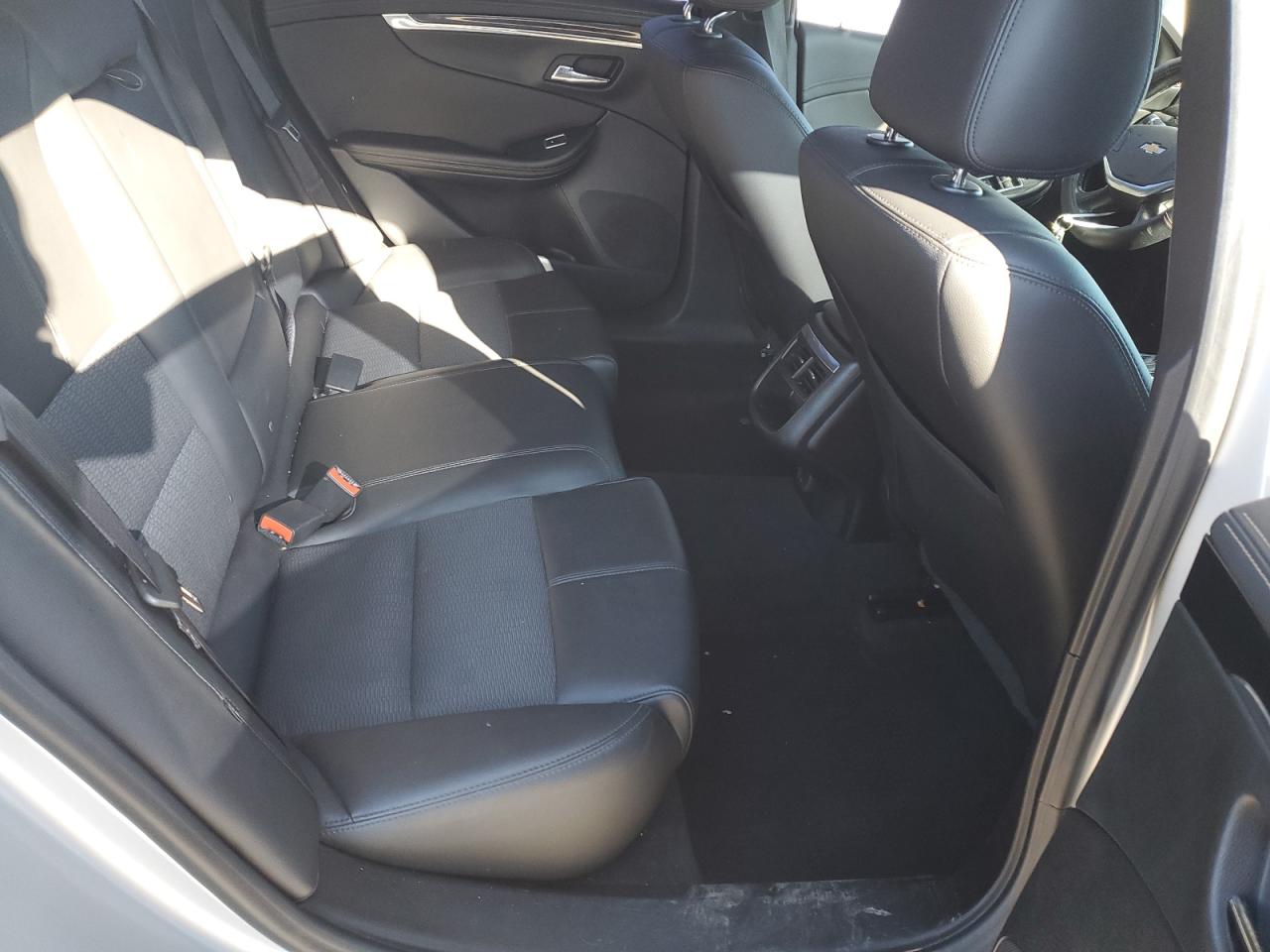 2018 Chevrolet Impala VIN 2G1105S39J9113020 Copart auction photo, rear end / front end damage thumbnail 10