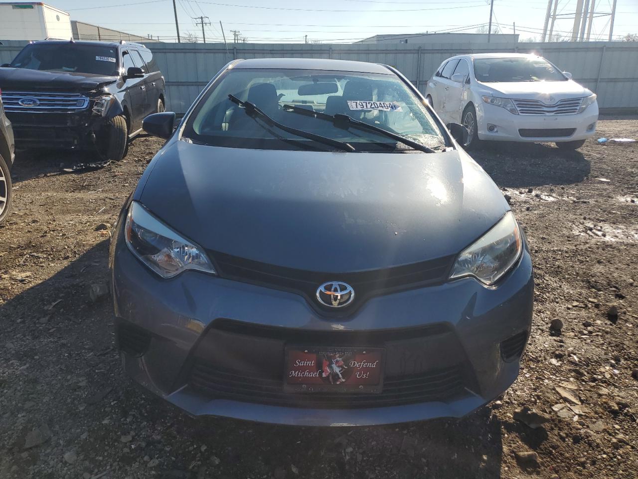2014 Toyota Corolla VIN 5YFBURHE3EP090565 Copart auction photo, side / rear end damage thumbnail 5