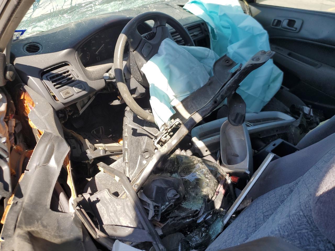 1996 Honda Civic VIN 1HGEJ8147TL049218 Copart auction photo, all over damage thumbnail 8