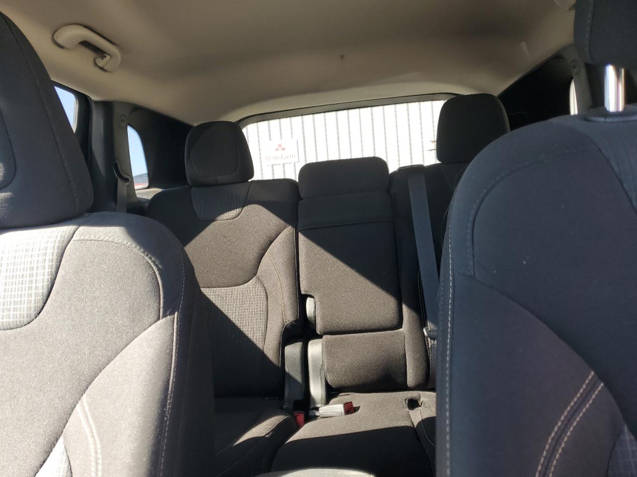2017 Jeep Grand Cherokee VIN 1C4PJLCB3HW650105 Copart auction photo, front end damage thumbnail 10