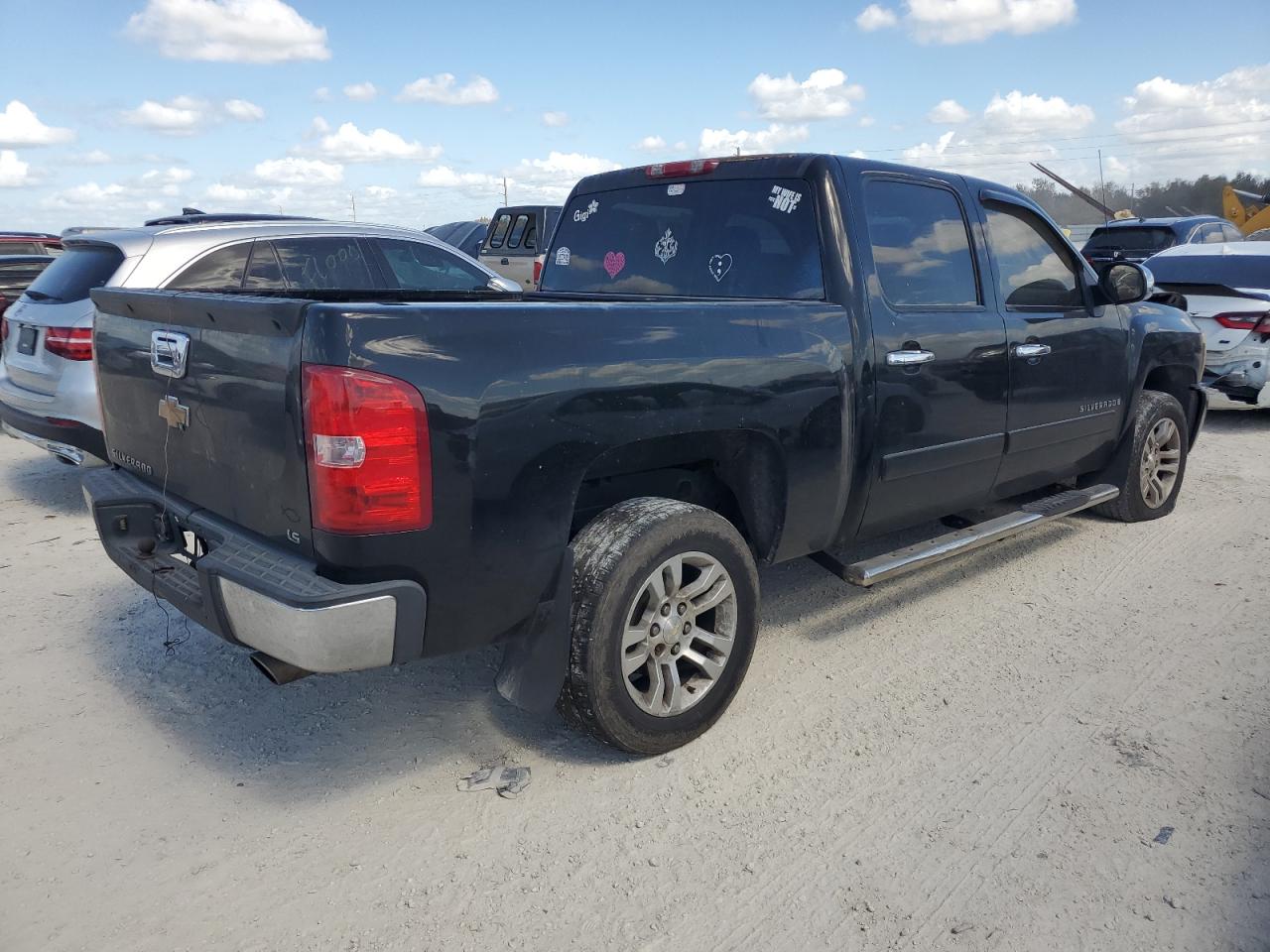 2007 Chevrolet Silverado VIN 2GCEC13C171713173 Copart auction photo, front end damage thumbnail 3