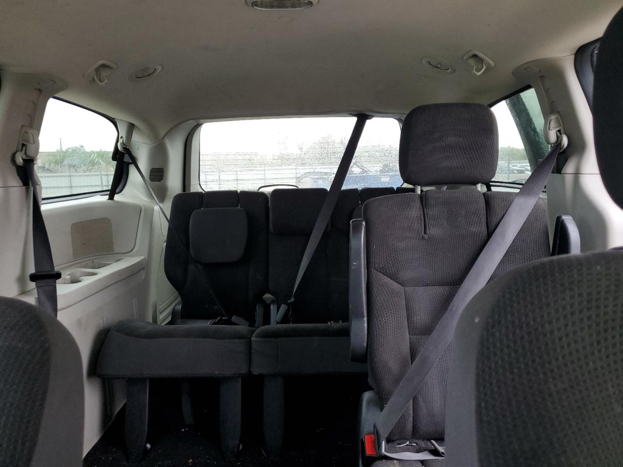 2019 Dodge Caravan VIN 2C4RDGBG2KR639469 Copart auction photo, front end / side damage thumbnail 10
