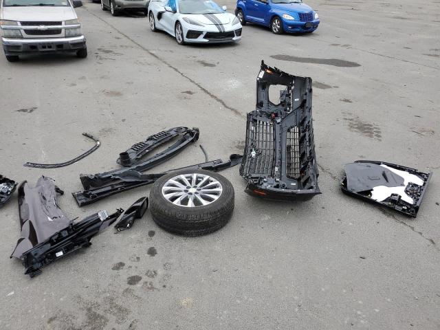2022 Chevrolet Traverse VIN 1GNEVKKW2NJ191739 Copart auction photo, side / front end damage thumbnail 13