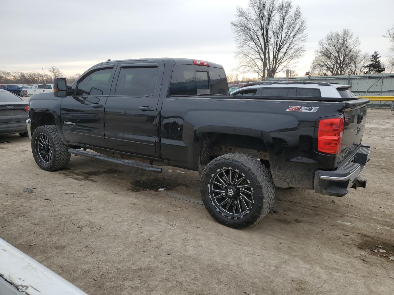 2016 Chevrolet Silverado VIN 1GC1KVE8XGF224684 Copart auction photo, normal wear damage thumbnail 2