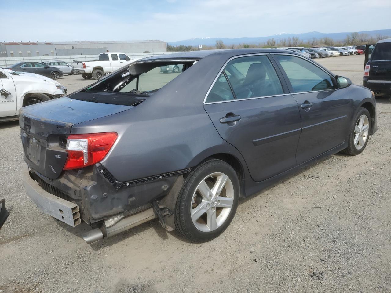 2014 Toyota Camry VIN 4T1BF1FKXEU784916 Copart auction photo, rear end / side damage thumbnail 3