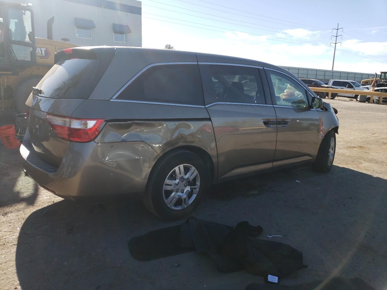 2012 Honda Odyssey VIN 5FNRL5H25CB145770 Copart auction photo, front end / rear end damage thumbnail 3