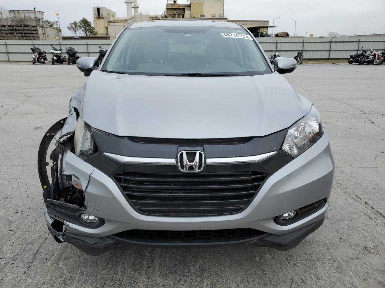 2018 Honda HR-V VIN 3CZRU5H52JG704037 Copart auction photo, front end / rear end damage thumbnail 5