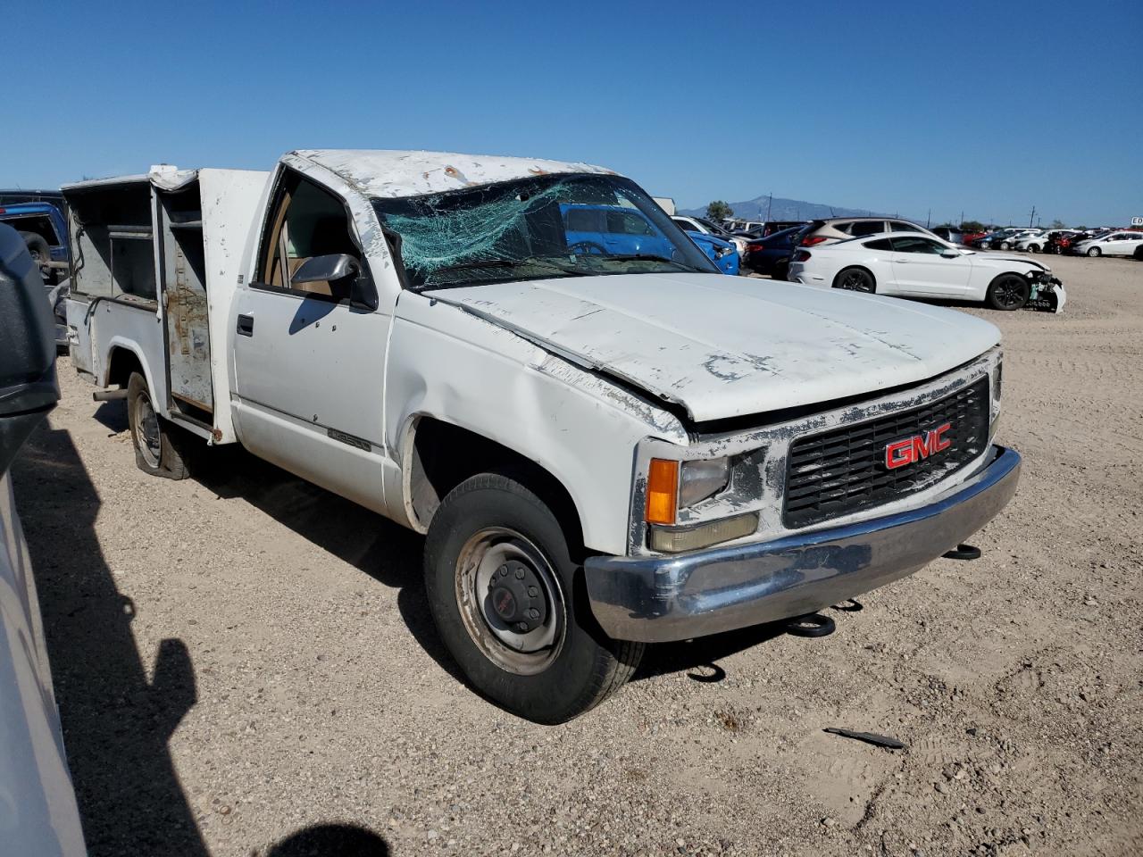 1995 GMC Sierra VIN 1GDGC24K0SE503185 Copart auction photo, rollover / mechanical damage thumbnail 4