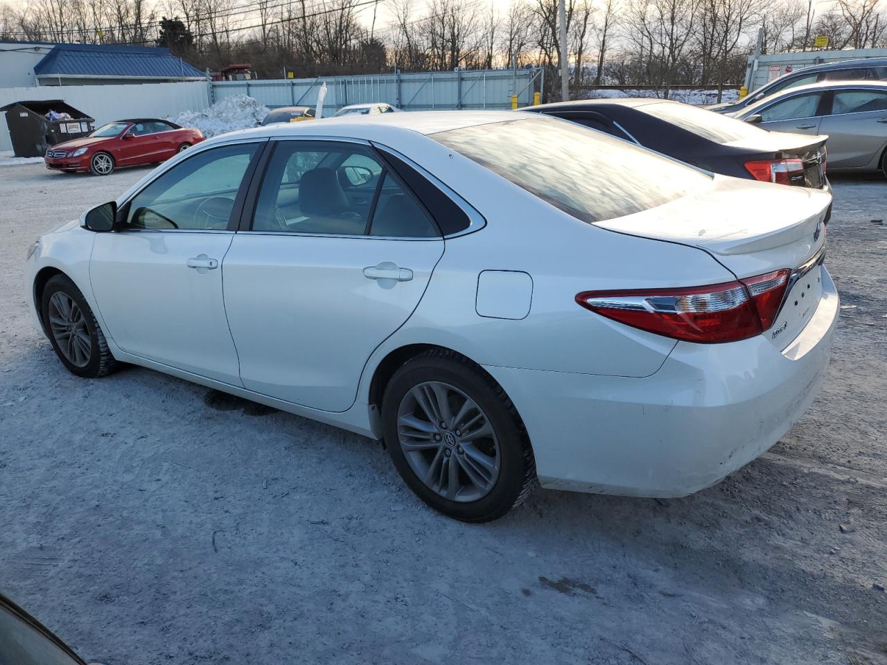 2015 Toyota Camry VIN 4T1BF1FK7FU492495 Copart auction photo, rear end damage thumbnail 2