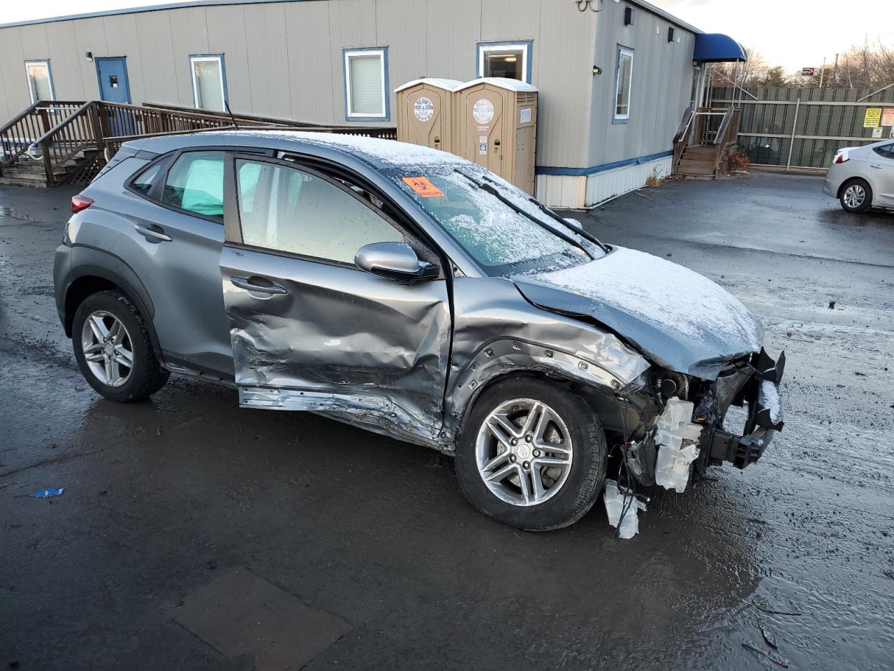 2019 Hyundai Kona VIN KM8K1CAA2KU366905 Copart auction photo, side / front end damage thumbnail 4