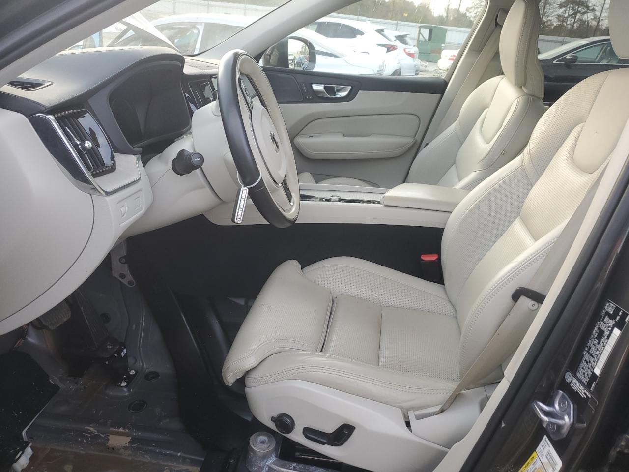 2021 Volvo XC60 VIN YV4102DL2M1733653 Copart auction photo, water/flood damage thumbnail 7