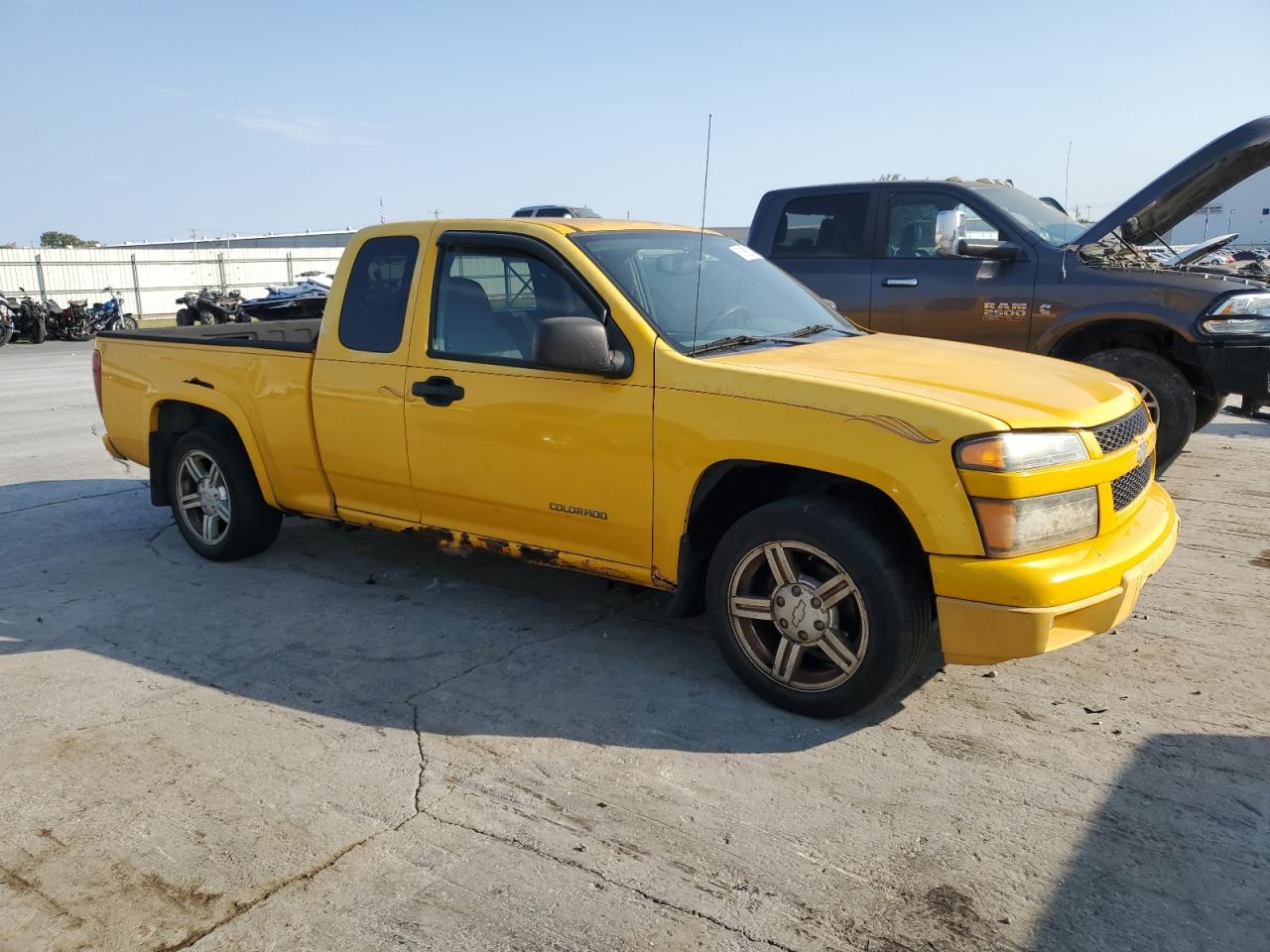 2005 Chevrolet Colorado VIN 1GCCS196758143279 Copart auction photo, mechanical / side damage thumbnail 4