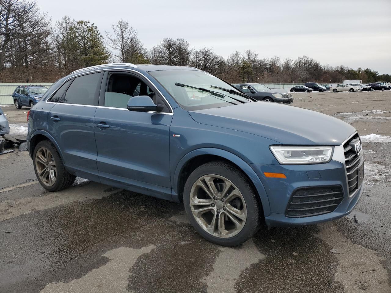 2016 Audi Q3 VIN WA1GFCFS7GR015067 Copart auction photo, front end / minor dent/scratches damage thumbnail 4