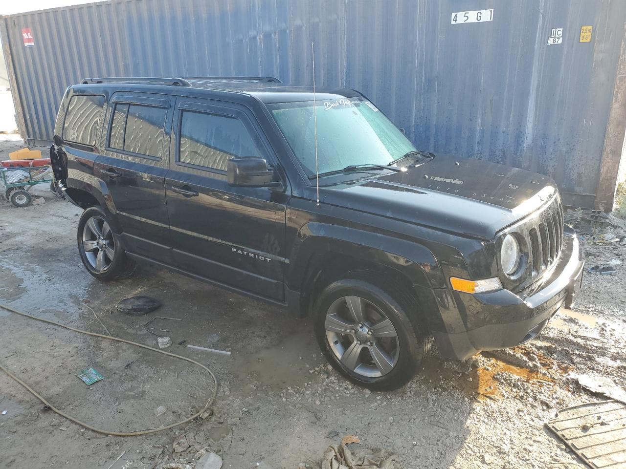 2015 Jeep Liberty (Patriot) VIN 1C4NJRFB0FD347586 Copart auction photo, rear end damage thumbnail 4
