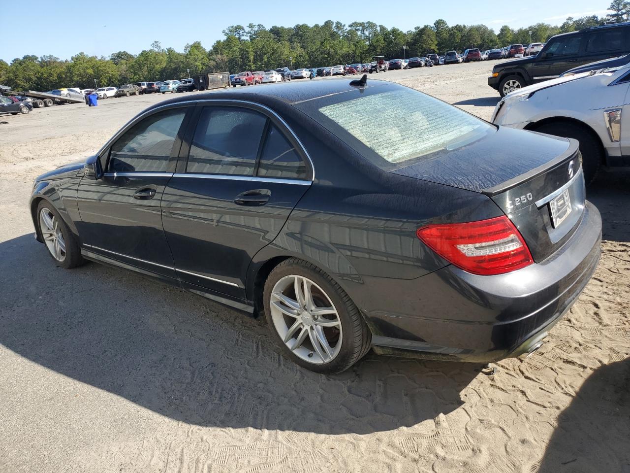 2012 Mercedes-Benz C-klasse VIN WDDGF4HBXCR199932 Copart auction photo, mechanical / water/flood damage thumbnail 2