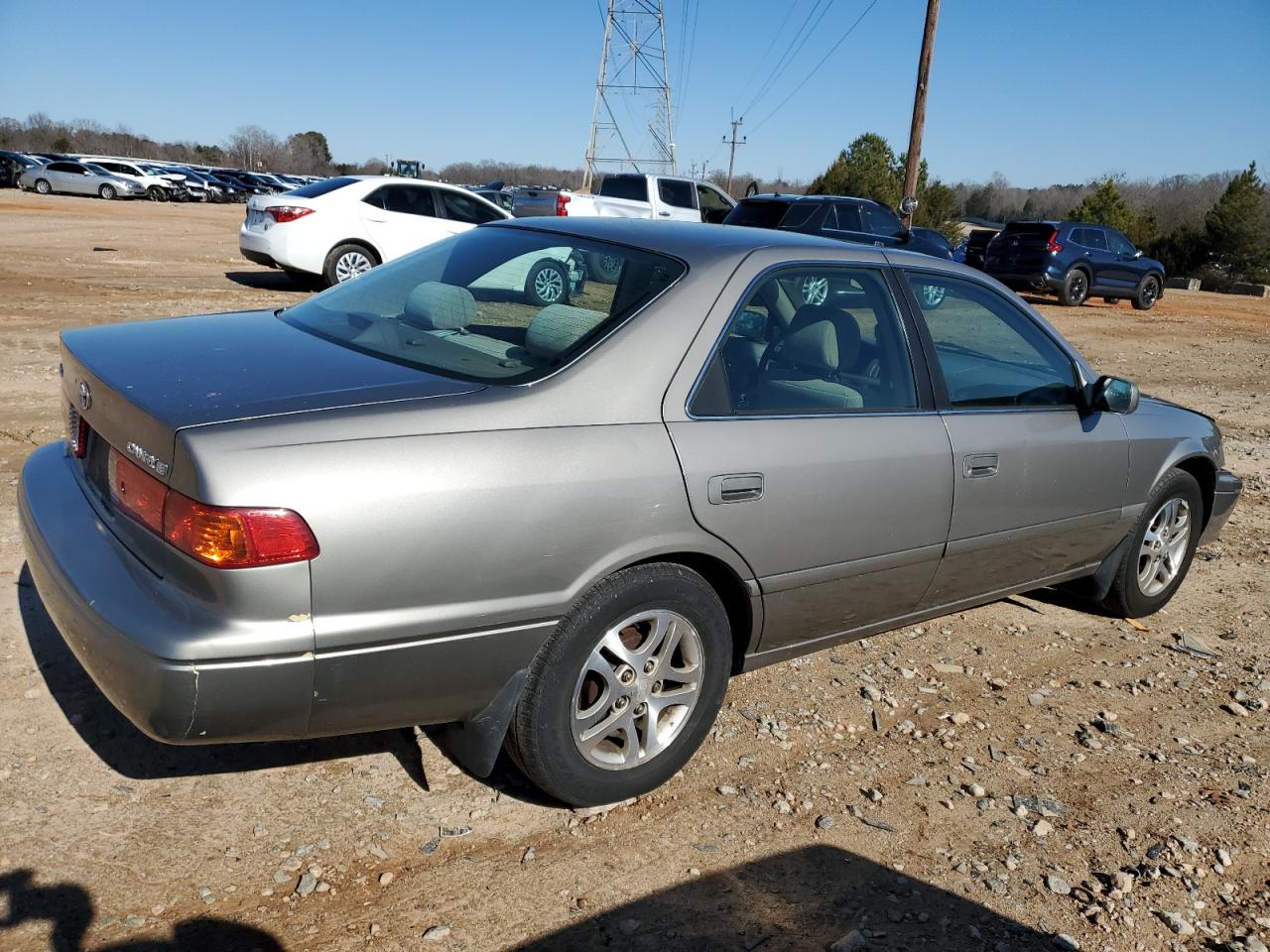2001 Toyota Camry VIN 4T1BG22K81U018718 Copart auction photo, front end damage thumbnail 3