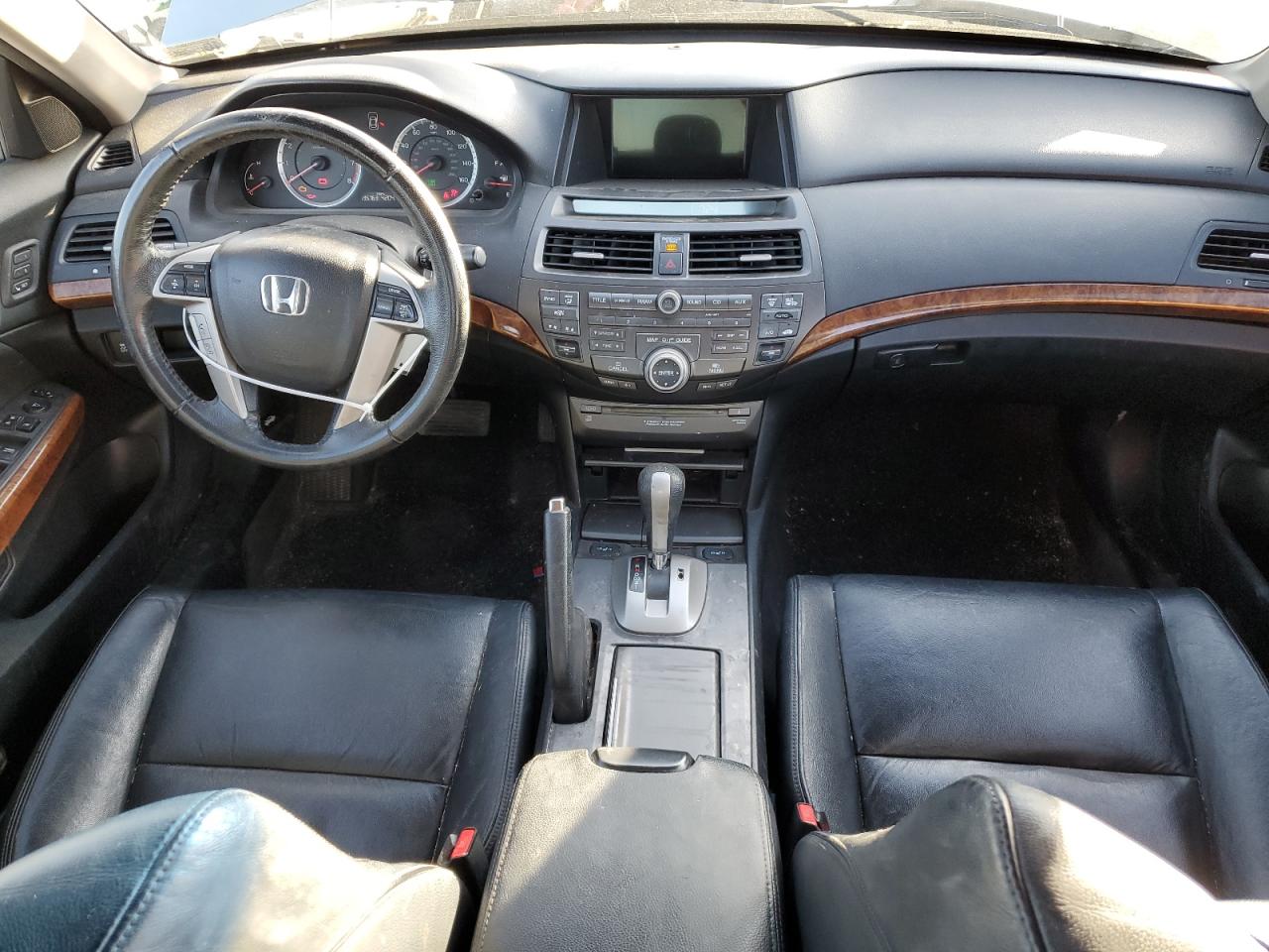 2011 Honda Accord VIN 1HGCP3F87BA008201 Copart auction photo, front end / minor dent/scratches damage thumbnail 8