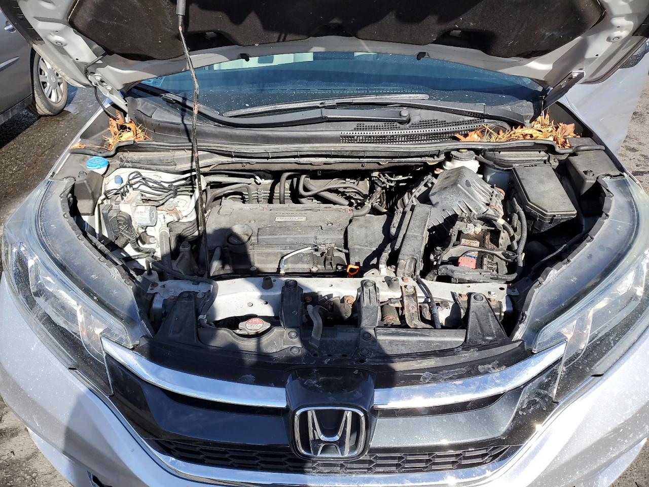 2016 Honda CR-V VIN 2HKRM4H33GH667773 Copart auction photo, front end damage thumbnail 12