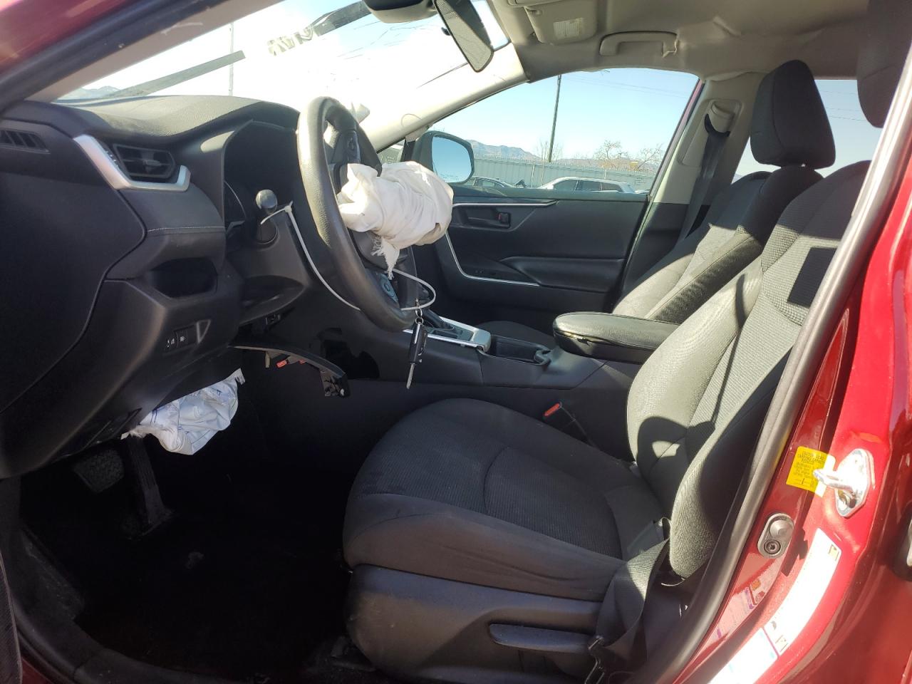 2019 Toyota RAV 4 VIN 2T3F1RFV5KC014460 Copart auction photo, front end / side damage thumbnail 7