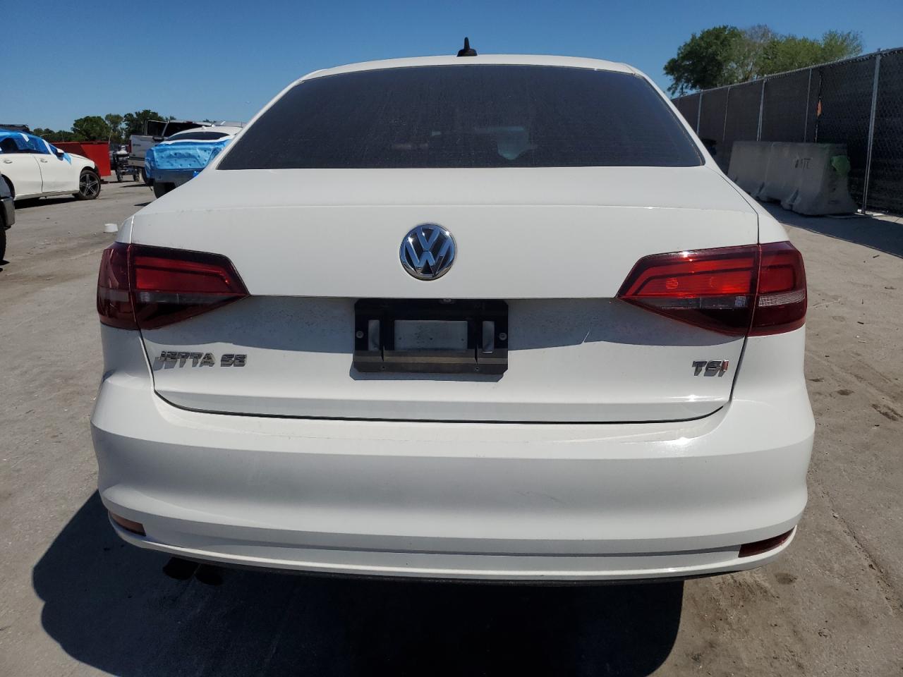2016 Volkswagen Jetta VIN 3VWB67AJ1GM395964 Copart auction photo, front end damage thumbnail 6