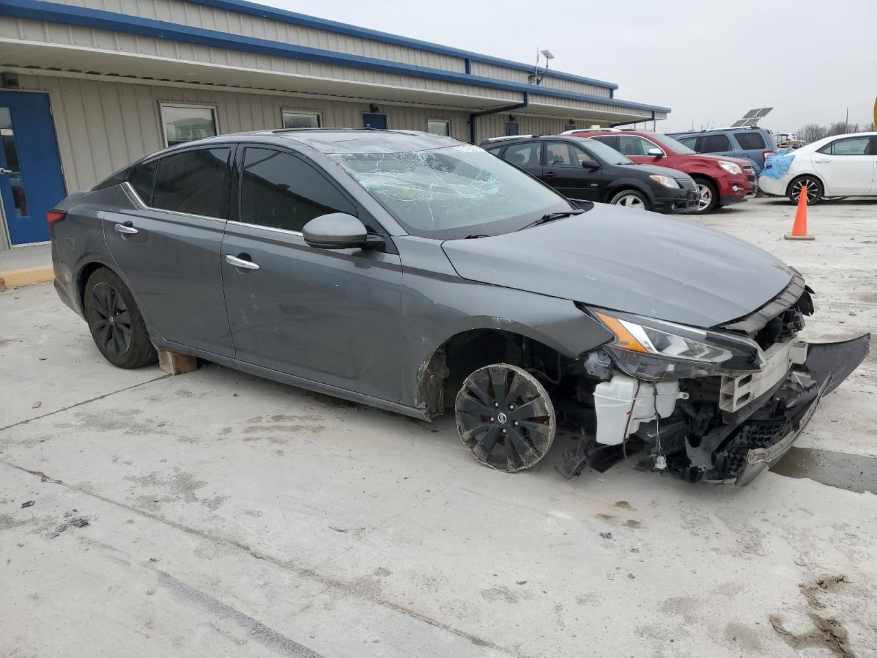 2019 Nissan Altima VIN 1N4BL4EVXKC189100 Copart auction photo, front end / side damage thumbnail 4