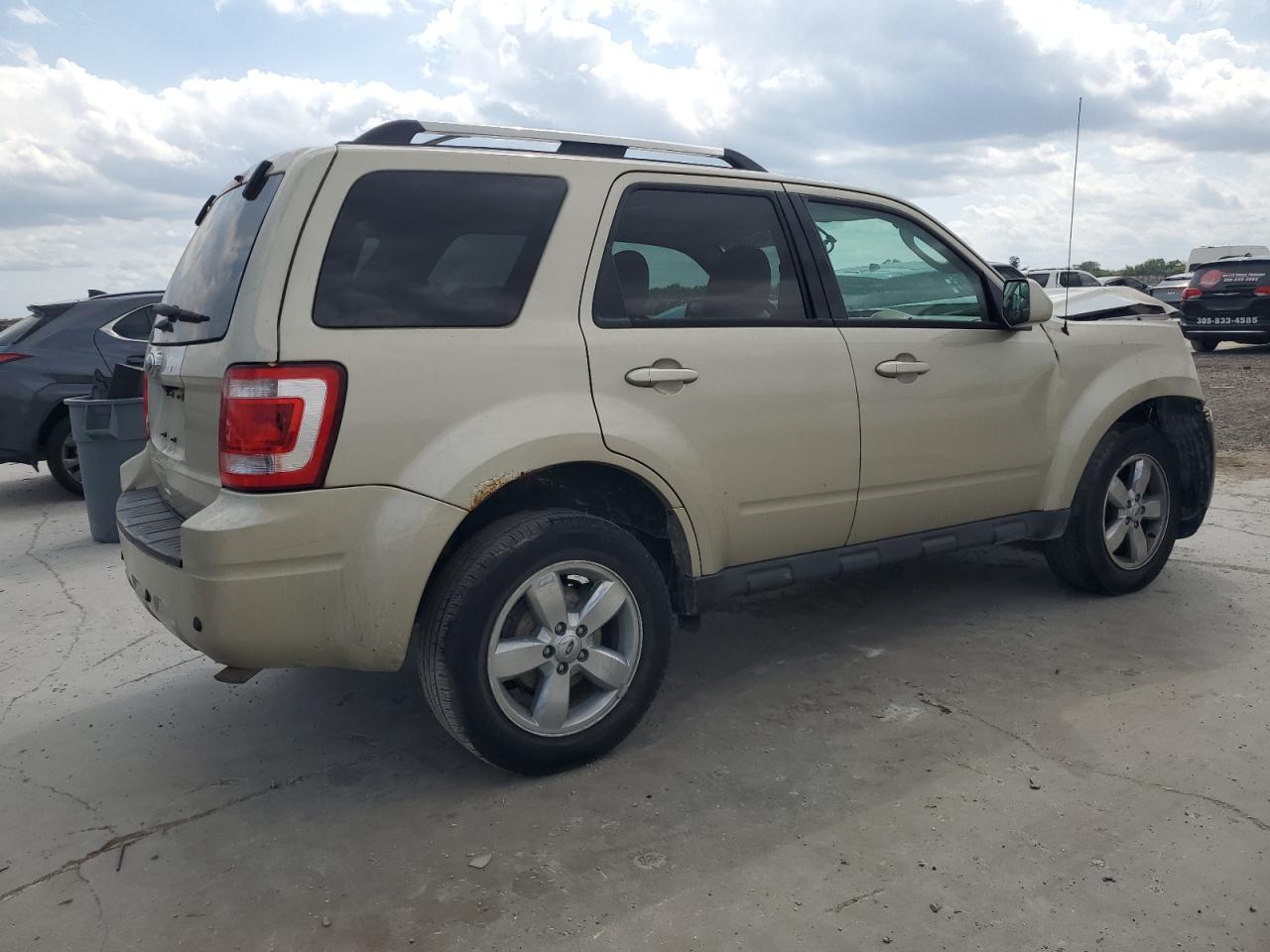 2012 Ford Escape VIN 1FMCU0E77CKC42084 Copart auction photo, front end damage thumbnail 3