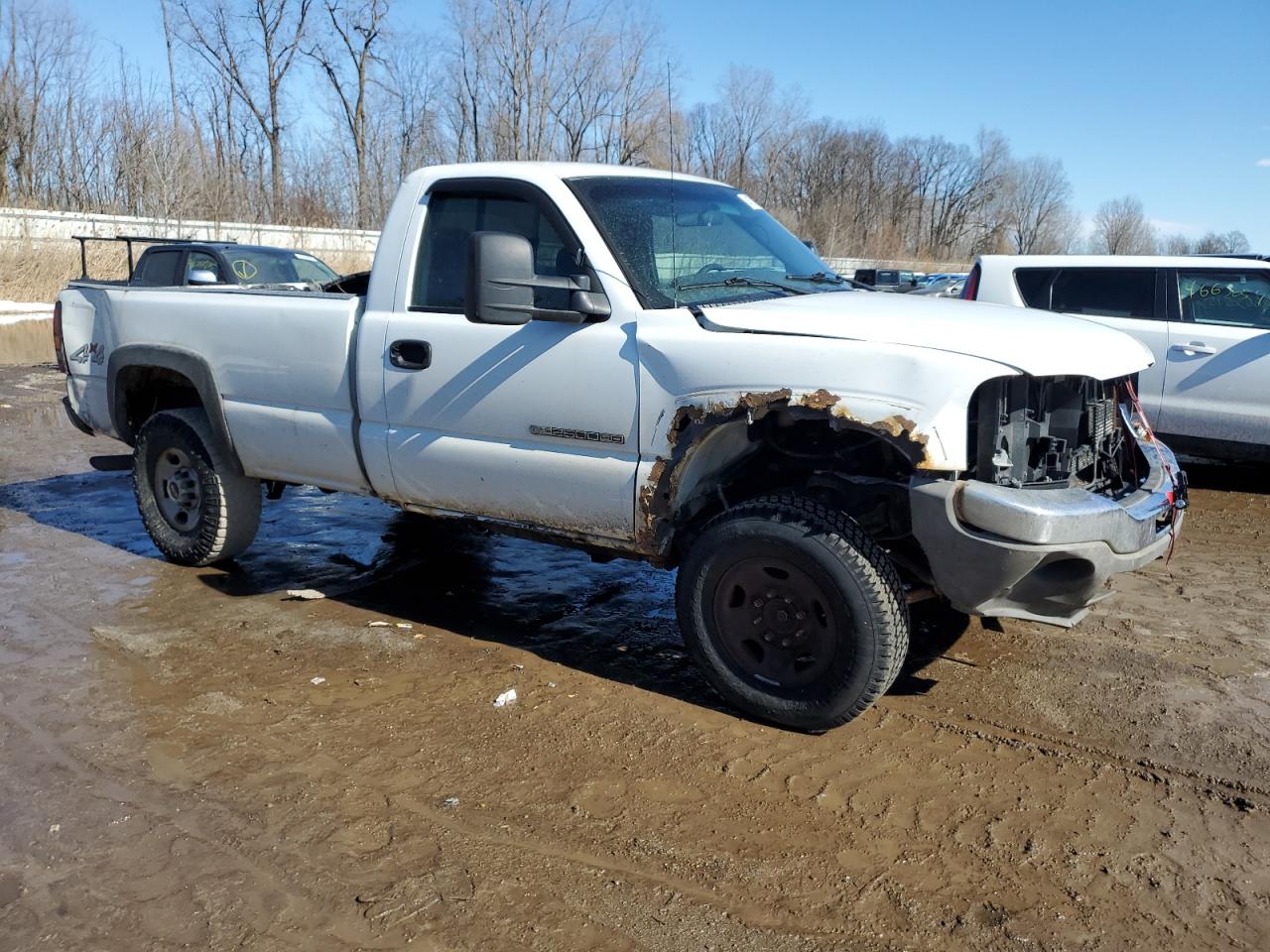 2007 GMC Sierra VIN 1GTHK24U47E194759 Copart auction photo, side / front end damage thumbnail 4