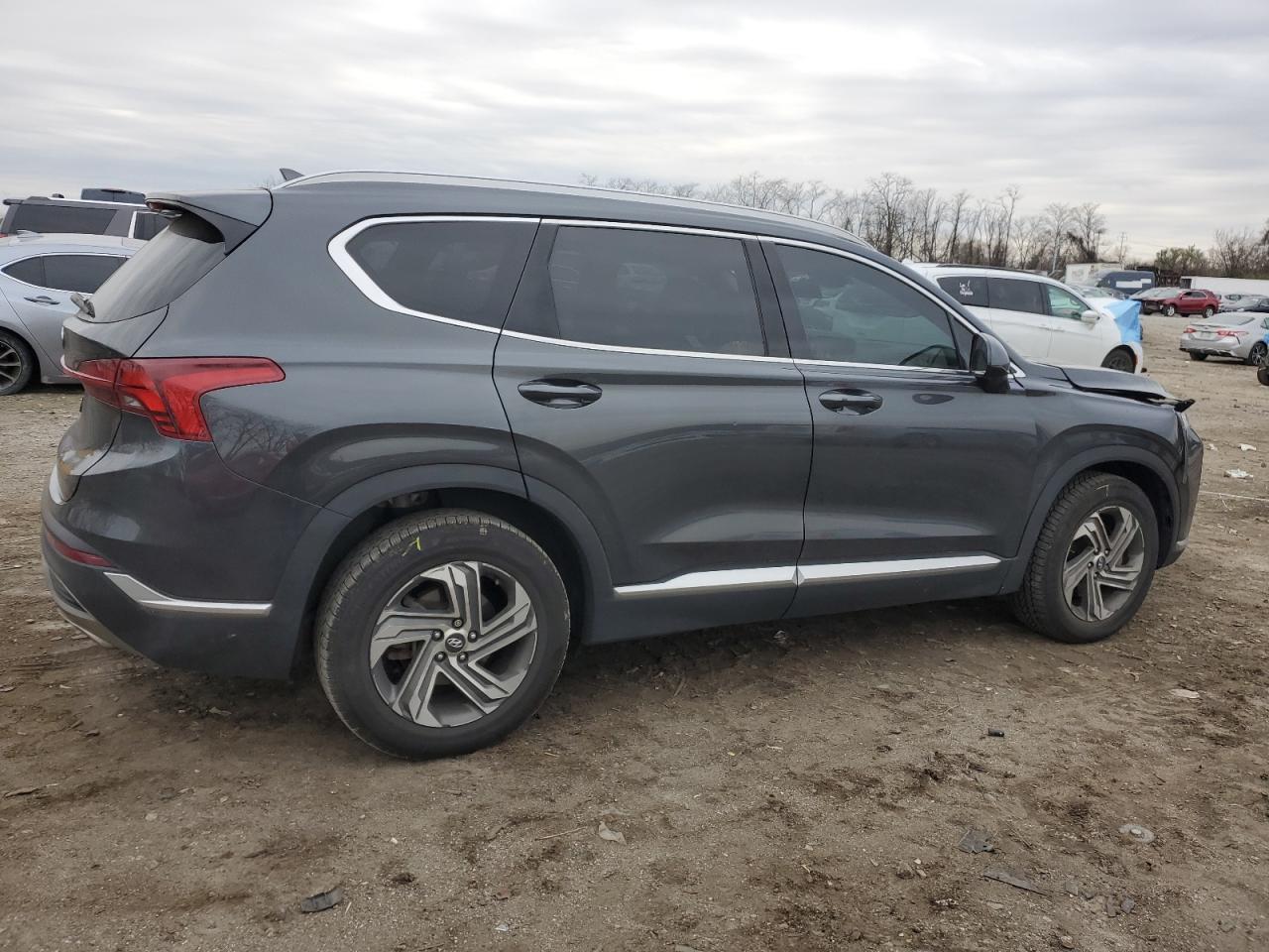 2022 Hyundai Santa Fe VIN 5NMS24AJ8NH377555 Copart auction photo, front end / minor dent/scratches damage thumbnail 3