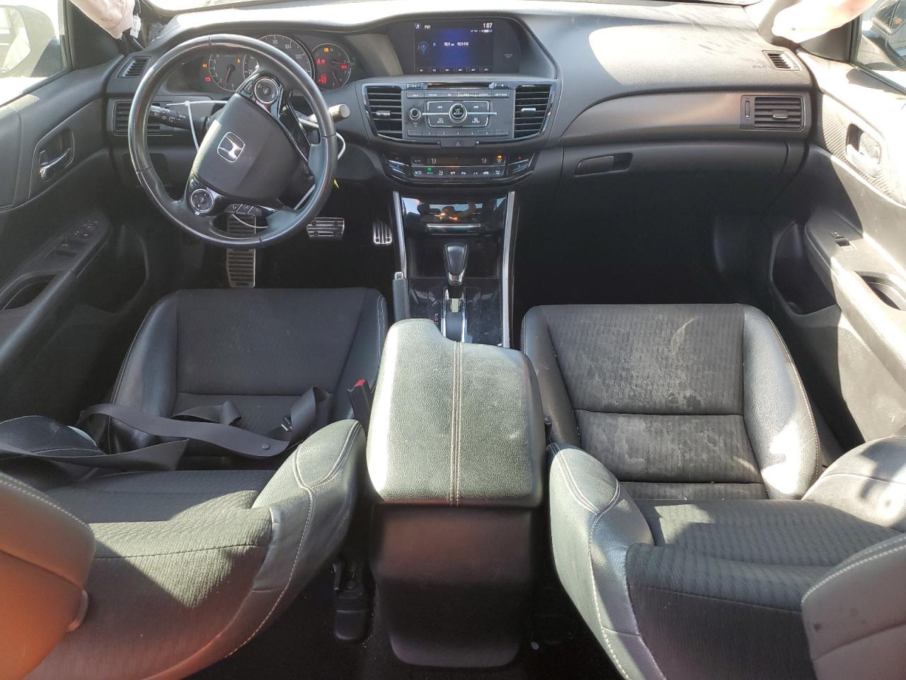 2017 Honda Accord VIN 1HGCR2F51HA231885 Copart auction photo, front end / rear end damage thumbnail 8