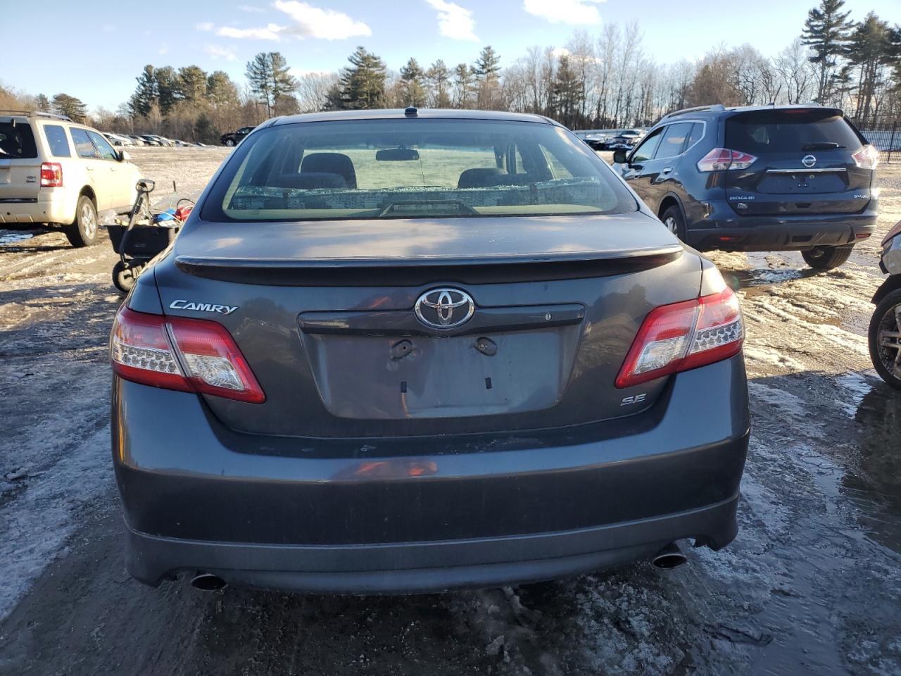 2010 Toyota Camry VIN 4T1BF3EK2AU062279 Copart auction photo, front end damage thumbnail 6