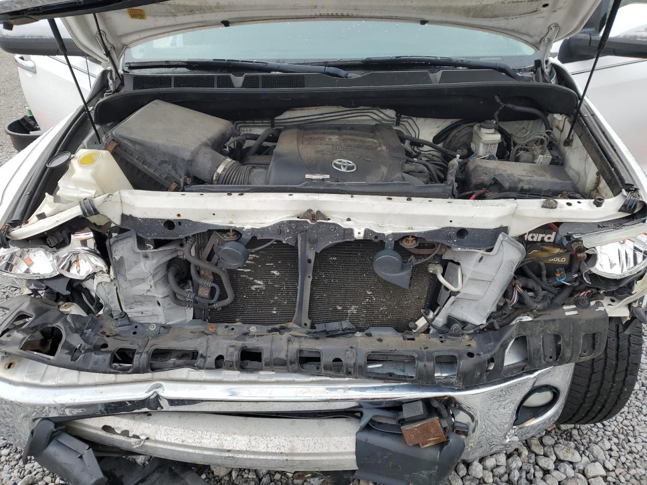 2011 Toyota Tundra VIN 5TFDW5F19BX203721 Copart auction photo, front end / frame damage damage thumbnail 11