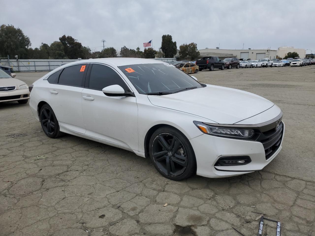 2020 Honda Accord VIN 1HGCV1F31LA093133 Copart auction photo, vandalism damage thumbnail 4