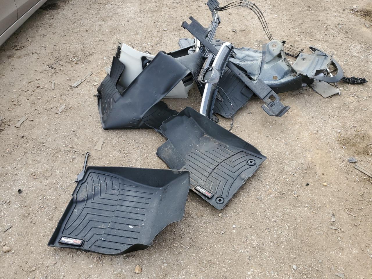 2017 Toyota Highlander VIN 5TDKZRFH8HS191787 Copart auction photo, front end damage thumbnail 15