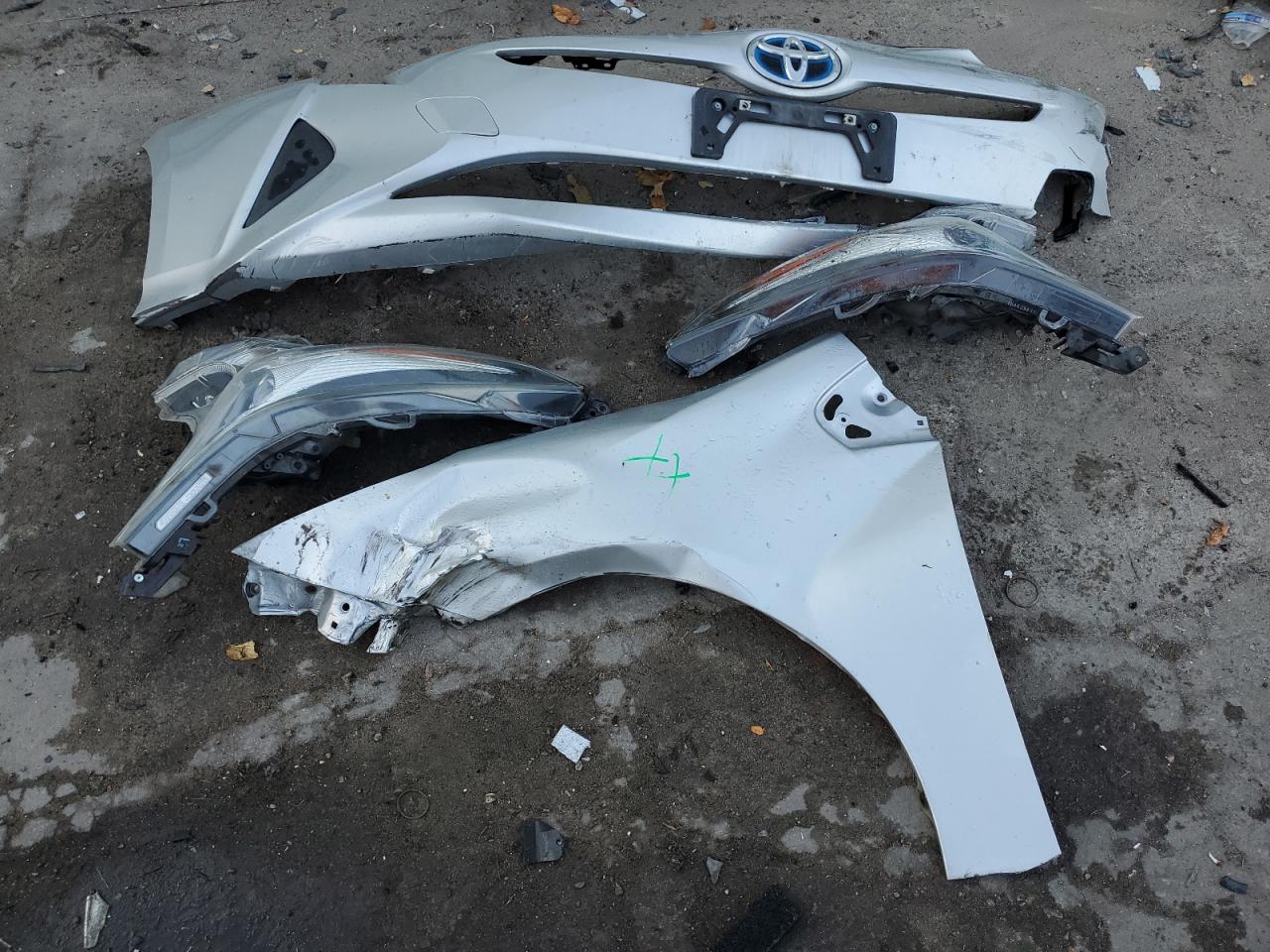 2016 Toyota Prius VIN JTDKBRFU6G3023583 Copart auction photo, front end / side damage thumbnail 12