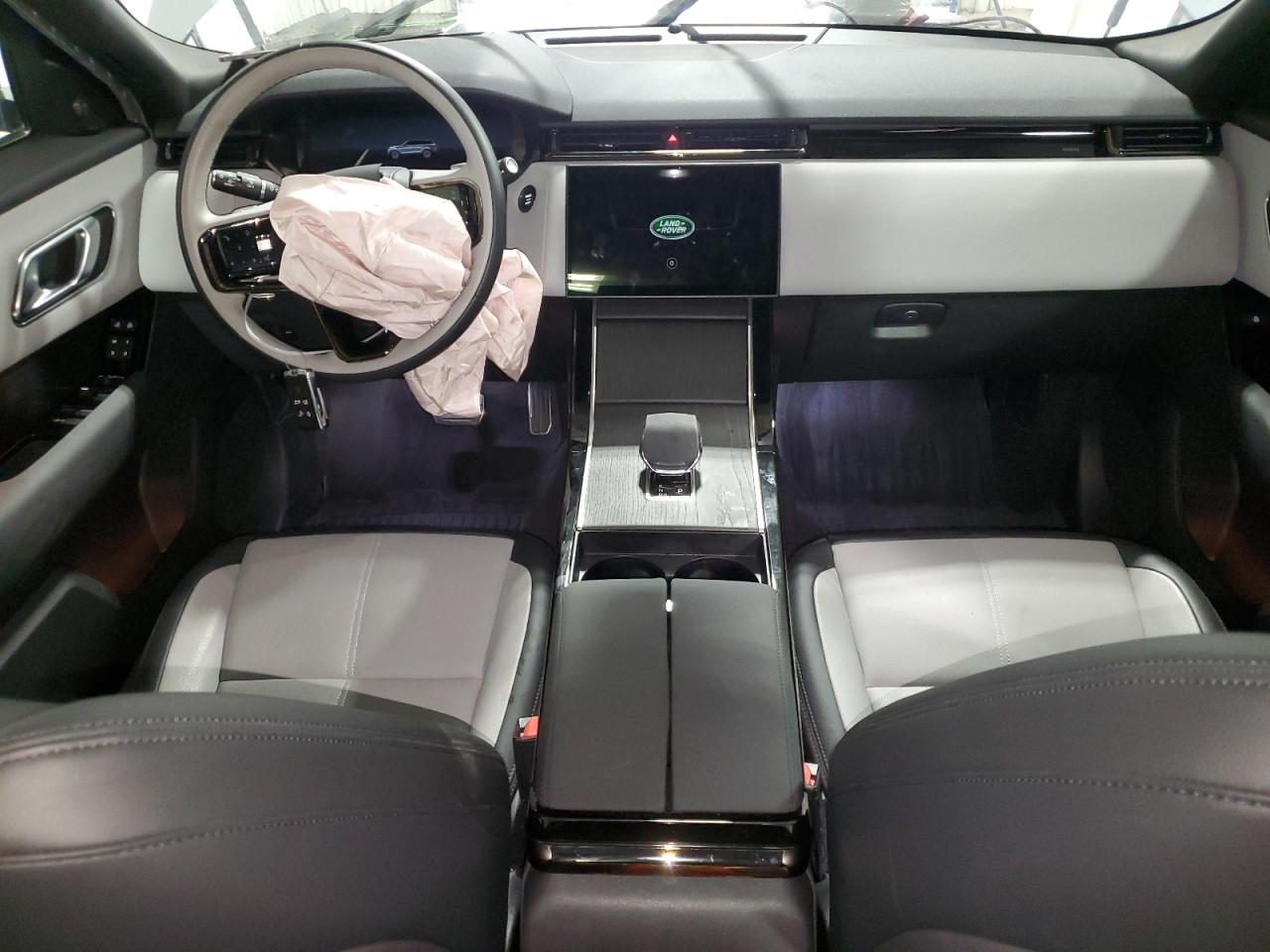 2024 Land Rover Range Rover VIN SALYL2EX3RA389888 Copart auction photo, front end / side damage thumbnail 8