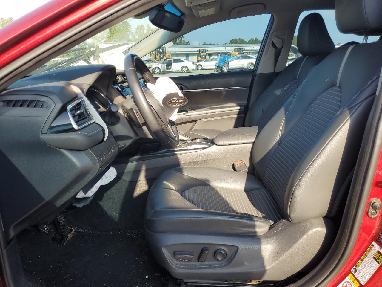 2018 Toyota Camry VIN 4T1B11HK2JU672553 Copart auction photo, front end damage thumbnail 7